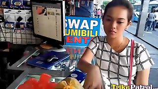 Cute bubble-butt Filipina teen with..