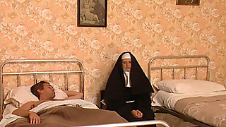 2 hot Nuns