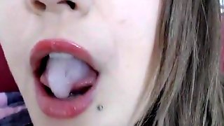 19yo teen mouth and pussy full of cum