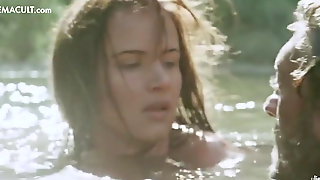 Nude Celebrities - Underwater Scenes