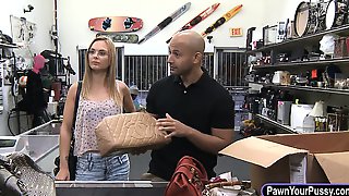 Babe sells her bags and fucked by pawn..