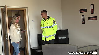 FUCK WITH HORNY COP